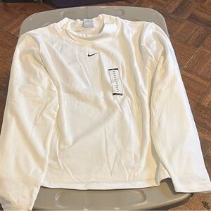 Nike White Long Sleeve Tee Classic Crew Neck